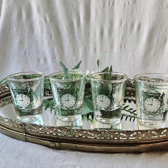 Vintage Marshall Fields Shot Glasses - set of 4 - Picture 2 of 4